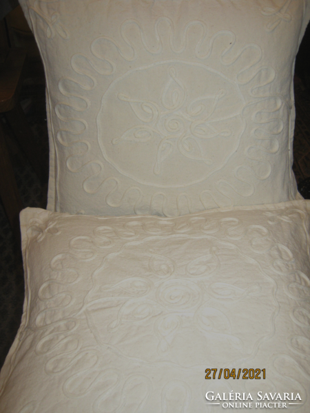 Pair of ornament pillows
