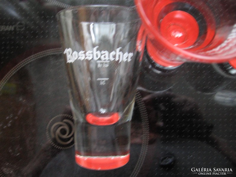 Kalibrált Ypsilon Bormioli Rossbacher különleges gyógyfüves likőrös pohár