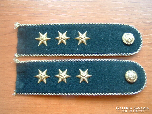 Captain Mh shoulder strap sewn (dark green attaché?) # + Zs