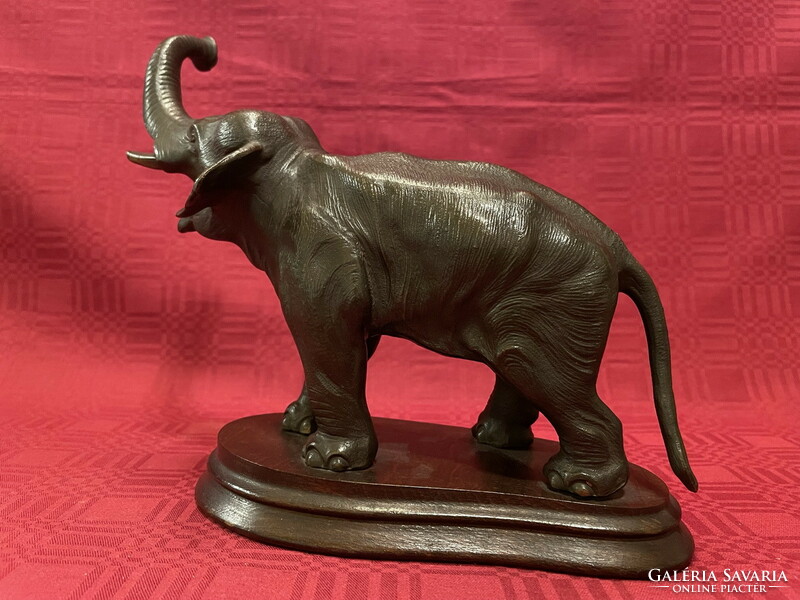 Old elephant statue