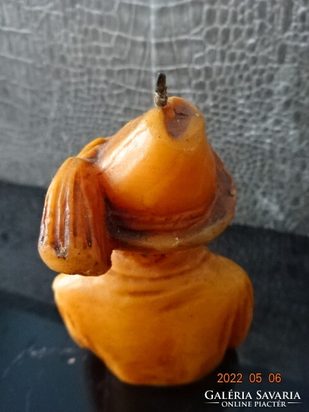 Decorative candle, height 10.5 cm. He has!