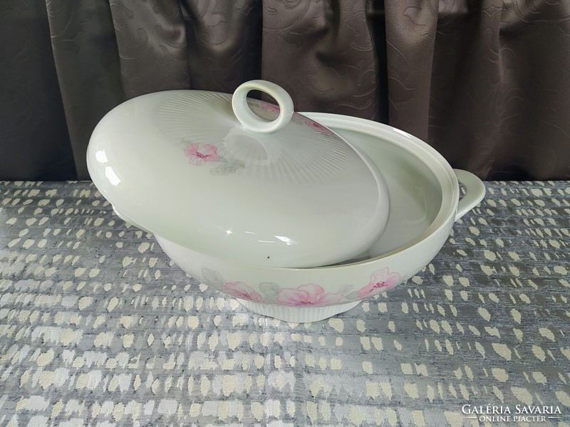 Porcelain soup bowl (gdr jlmenau)