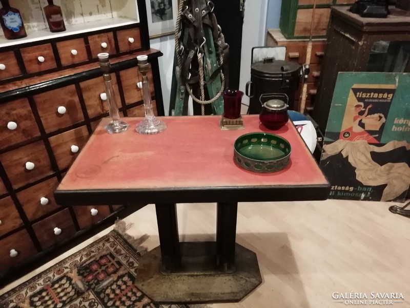 Art Nouveau copper-plated dark brown table restored from the beginning of the 20th century