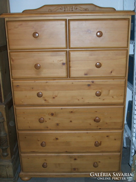 8 Pine chest of drawers