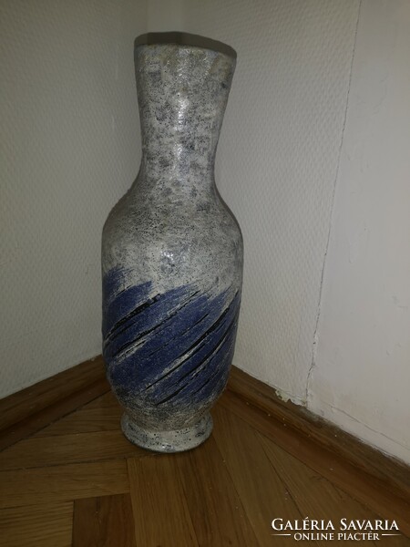 Gorka Lívia jelzett samott kerámia váza 35 cm