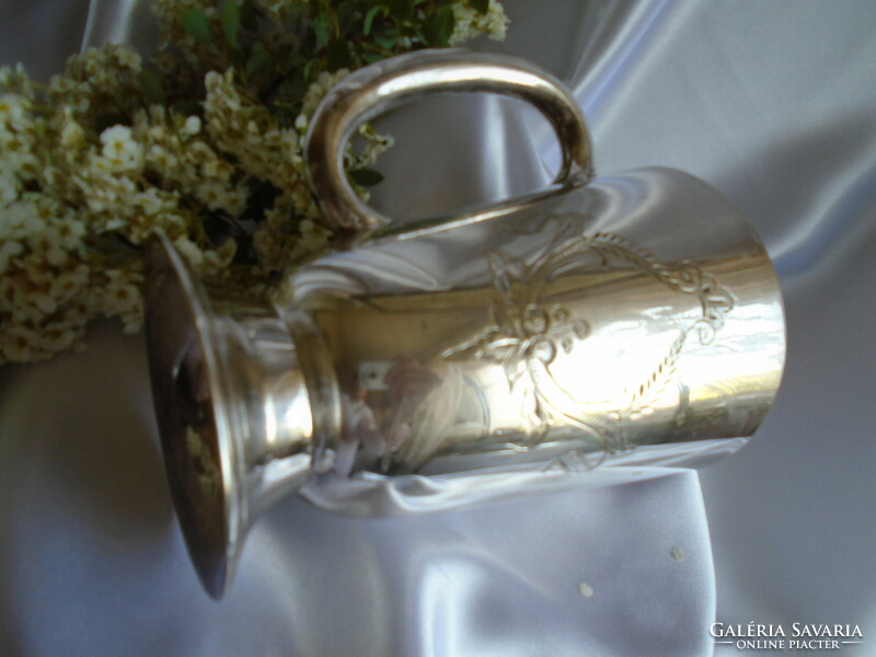 Antik angol ezüstözött,  vésett  pohár,  keresztelőpohár.