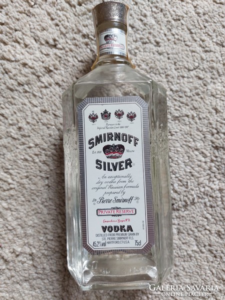 Smirnoff Silver Vodka (Private Reserve) exkluzív kiadás!