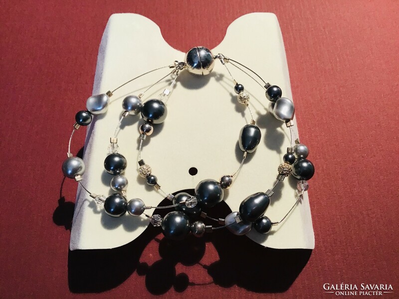 Swarovski modern jewelry set (necklace, bracelet, earrings) gray / silver