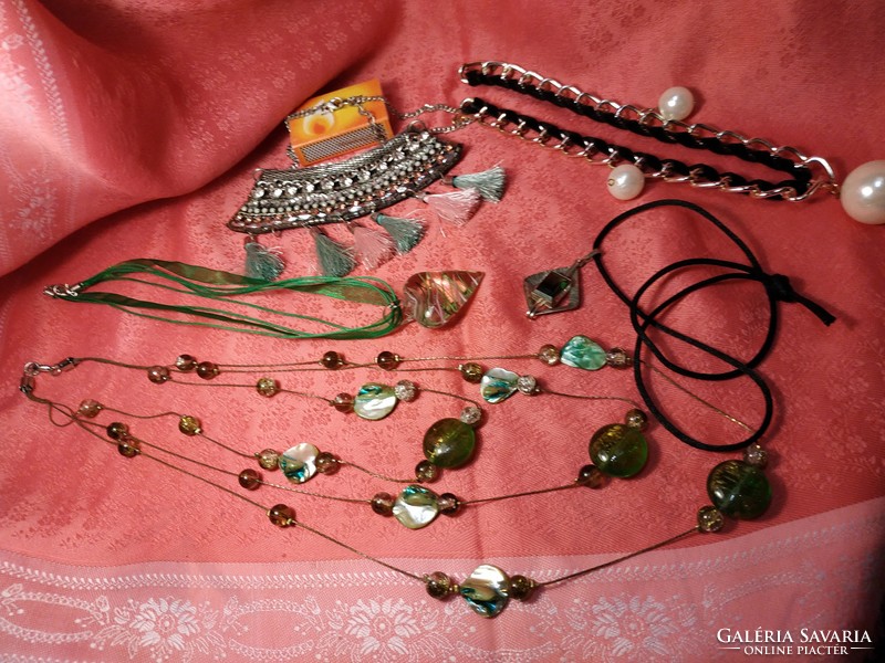 Jewelry package