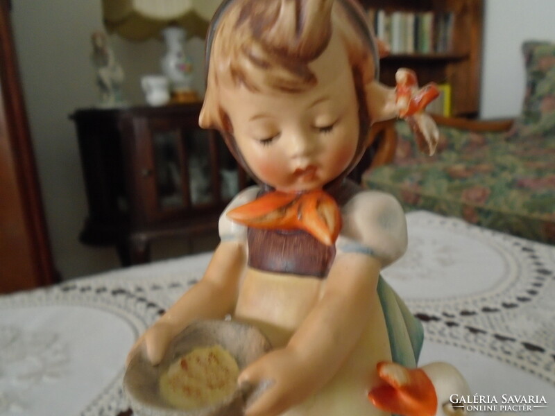 Hummel figura