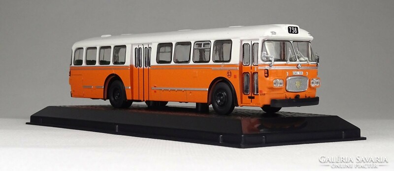 1J197 scania vabis d11 1964 bus model in a gift box