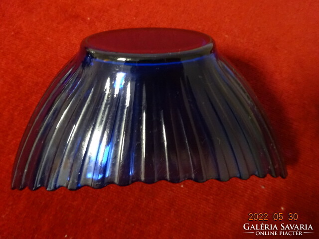 Cobalt blue glass centerpiece. Size: 16.5 x 9.5 x 8.3 cm. He has! Jókai.