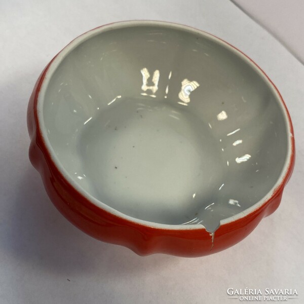 Drasche porcelain box / bonbonier, damaged