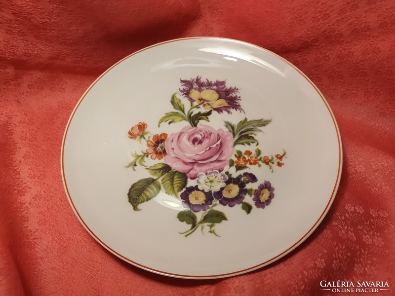 Gyönyörű porcelán virágmintás tál, tányér