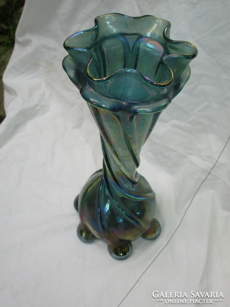 Eozinmázas üveg váza
