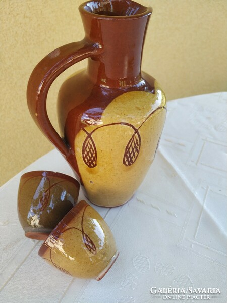 Ceramic jug with 2 glasses for sale!
