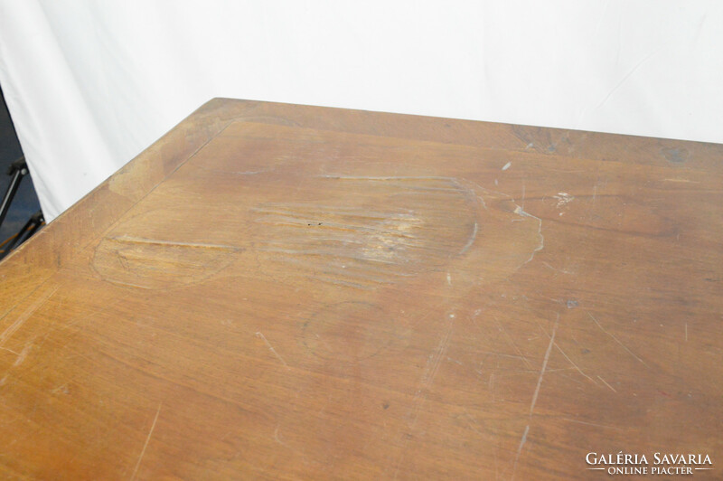 Antik Chippendale íróasztal