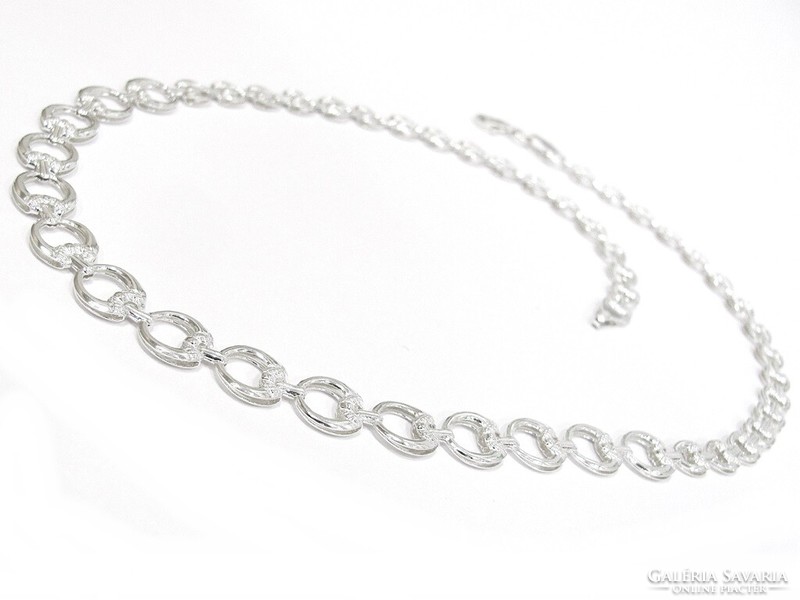 Silver necklace (goat-ag103999)