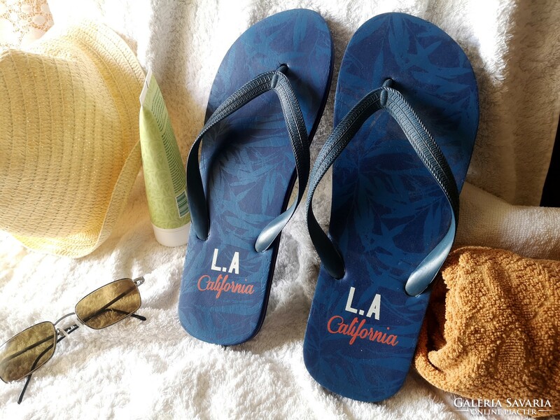 L.A California 46-os férfi strandpaucs, flip-flop, lábujjközös papucs 30 cm