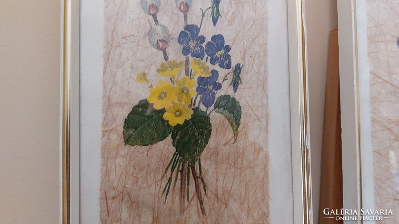2 db Klara Krebitz virág festmény 16x37 cm kerettel, kopottas keretben