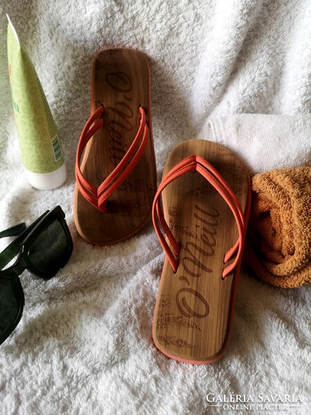 O'neill 31-32 beach slippers, exotic flip-flops, toe slippers. 21 Cm bth