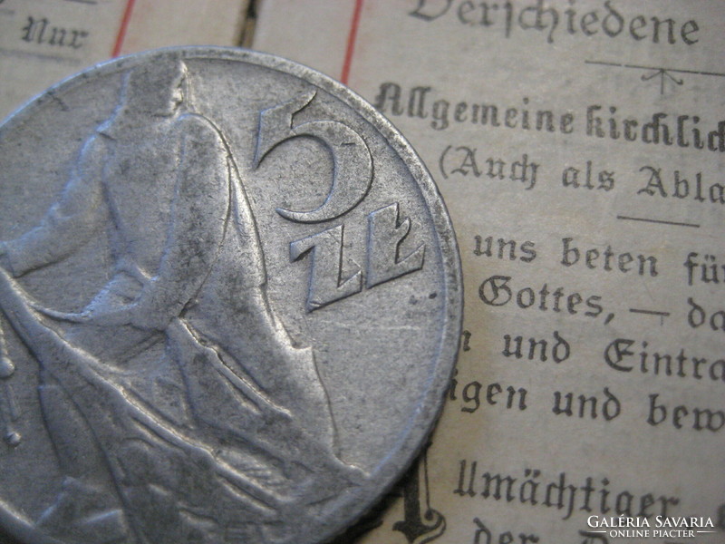 5 Zlotys from 1952 aluminum are rare !!