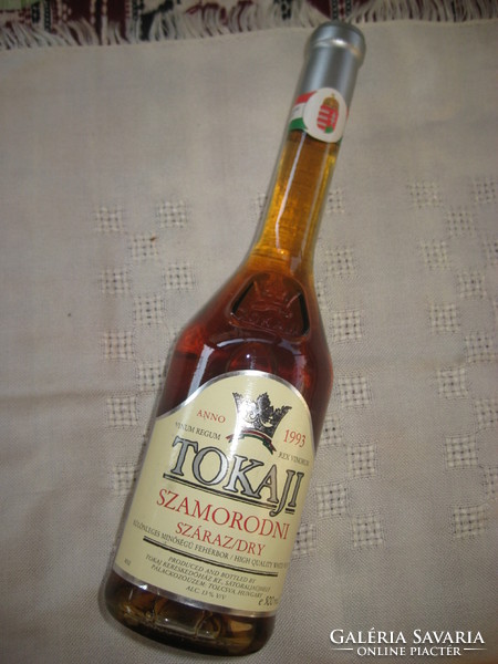 Tokaji sad dry, / dry anno 1993 / tolcsva