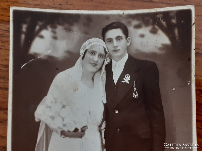 Régi esküvői fotó 1930 körül Hozdovits Arad műtermi menyasszony vőlegény fénykép