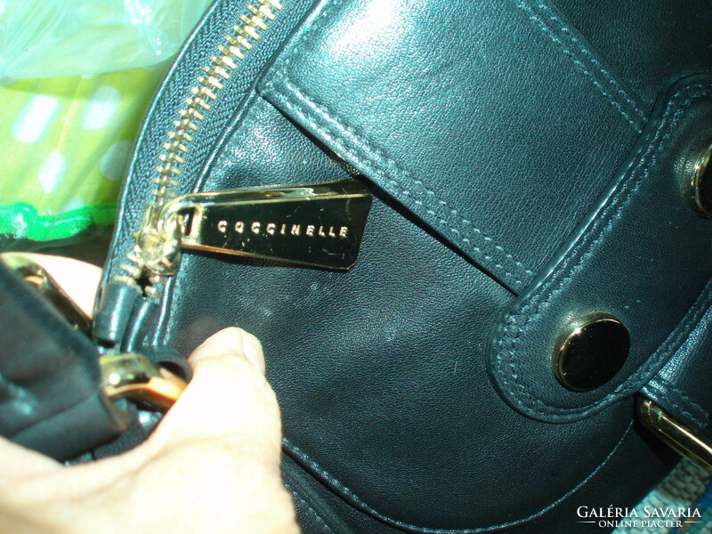Vintage coccinelle small leather handbag