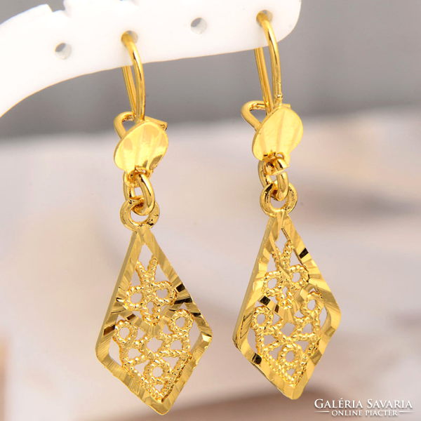 Rhombus-shaped, gf (stuffed gold) filigree earrings