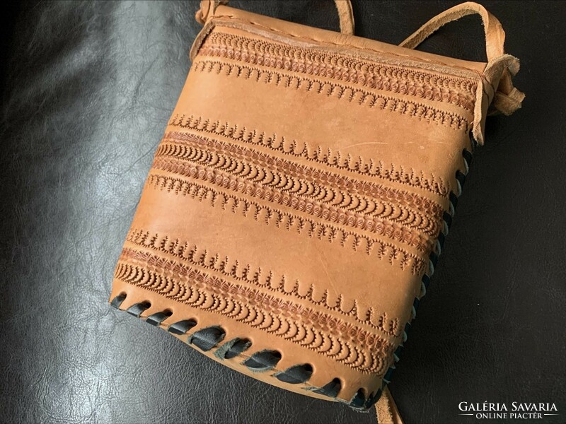 Unique handcrafted genuine leather side bag, small bag, 15.5 x 18.5 cm.