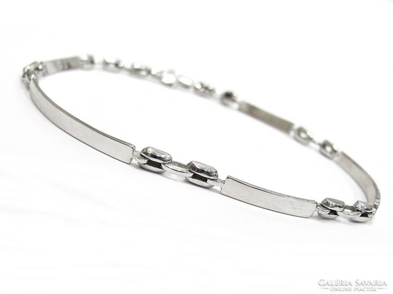 Silver bracelet (gecs-ag104039)