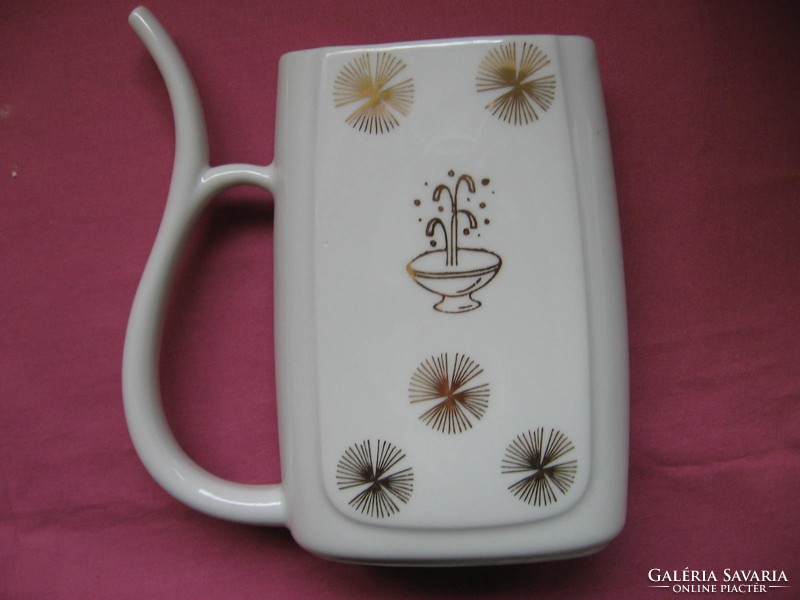 Czechoslovakian larger retro cure cup with beaked cup