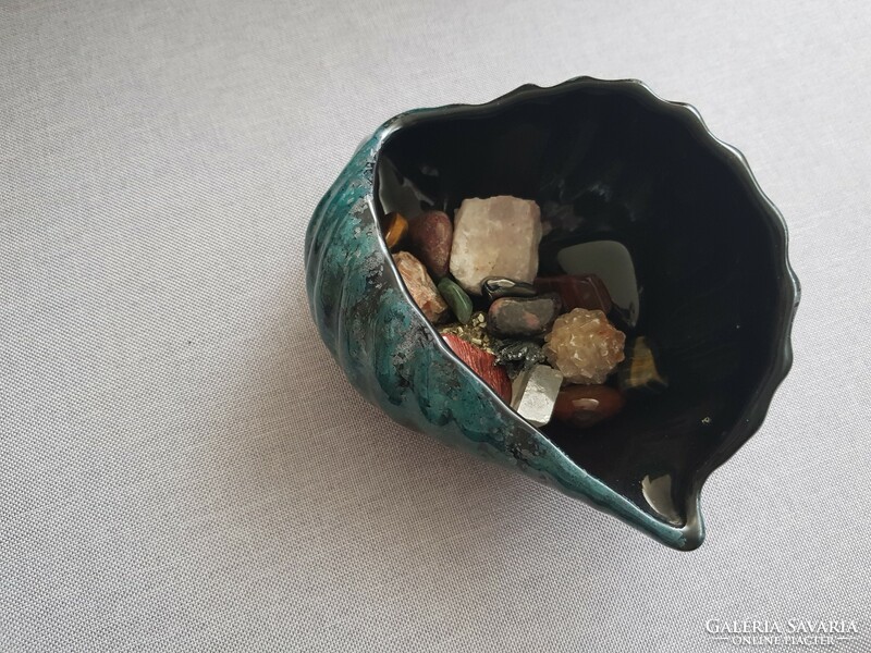 Mineral and semi-precious stone collection for sale, 18 pcs + 1 ceramic shell