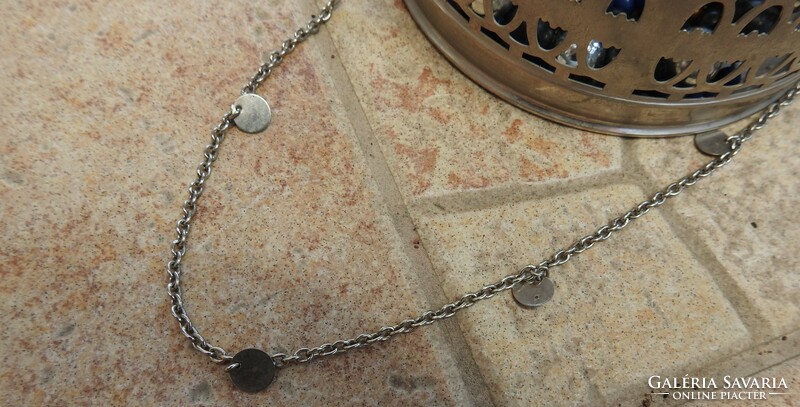 Silver necklace with circle pendants