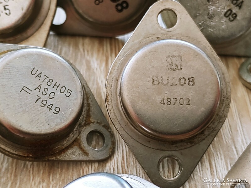 10 pcs power transistor antiques (4)