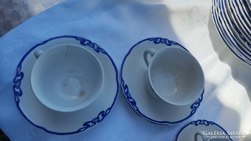 2 pcs villeroy teacups with 4 coasters