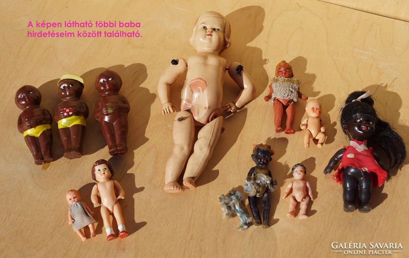 Régi retro ritka három darabos fekete baba trafik áru néger baba strandoló afrikai babák