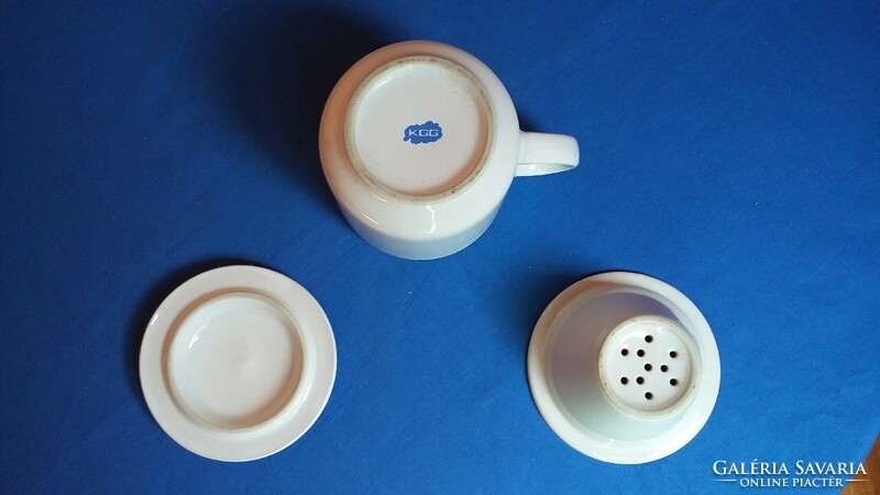 Szűrős teás porcelán bögre tetővel (KGG - német)
