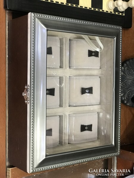 Box of 6 watches