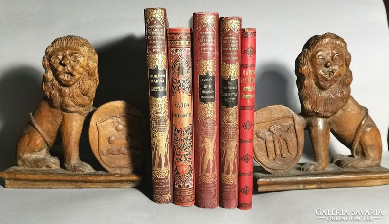 1800s Munich Coat of Arms Lions Bookends
