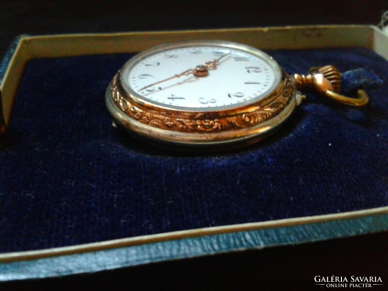 Silver pocket watch with gold-plated decoration. 800 silver serial numbered