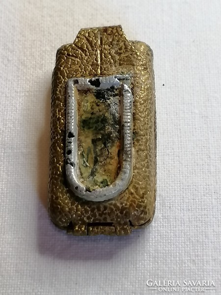 Old Mary Religious Holder 113.