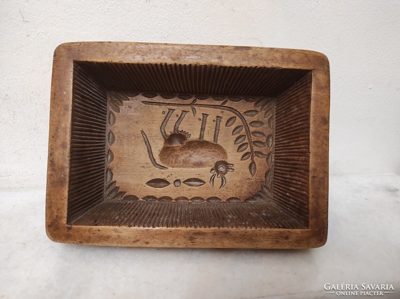 Antique kitchen tool butter maker shape cow motif 440 5680