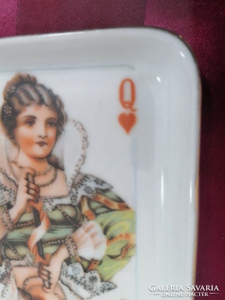 Régi Aquincum porcelán, kártya motívumos hamuzó