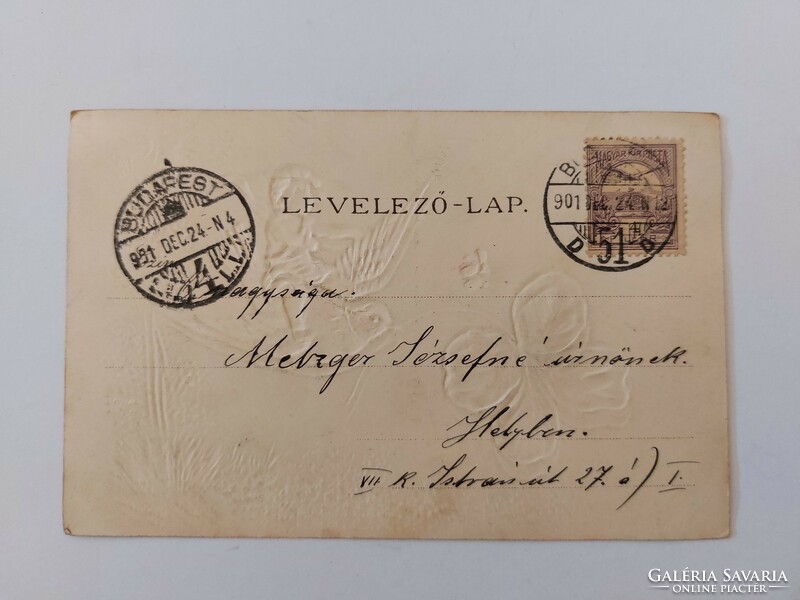 Régi képeslap dombornyomott 1901 levelezőlap kisfiú lóhere galamb katica