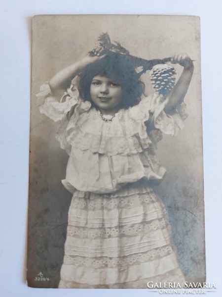 Régi képeslap 1907 fotó levelezőlap kislány