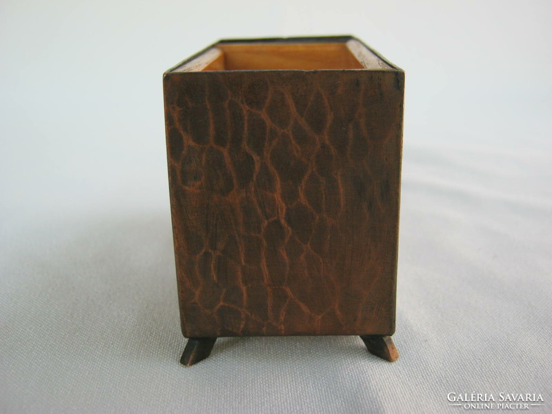 Retro ... Applied bronze cigarette tabletop cigarette holder