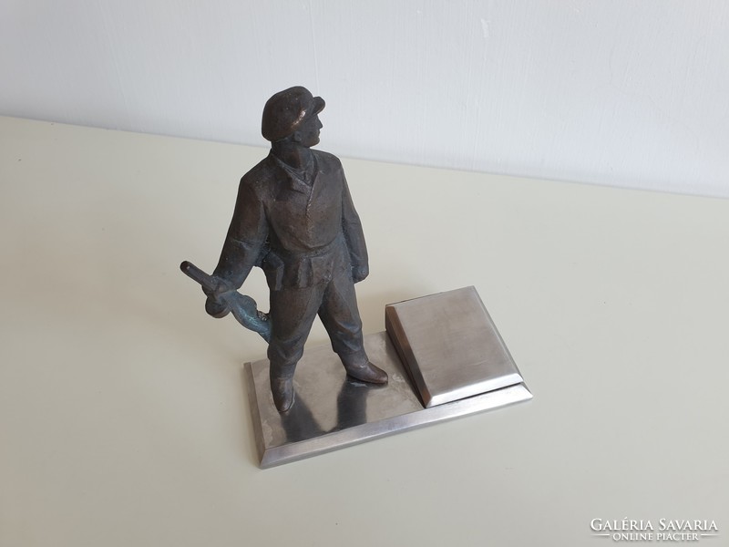 Régi retro munkásőr relikvia emlék bronz szobor munkásőrség emléktárgy