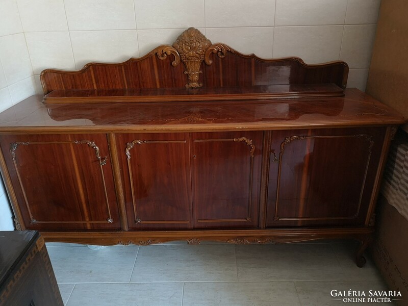 Gyönyörű antik neobarokk tálaló nagymamától (ebédlő barna bútor szekrény)